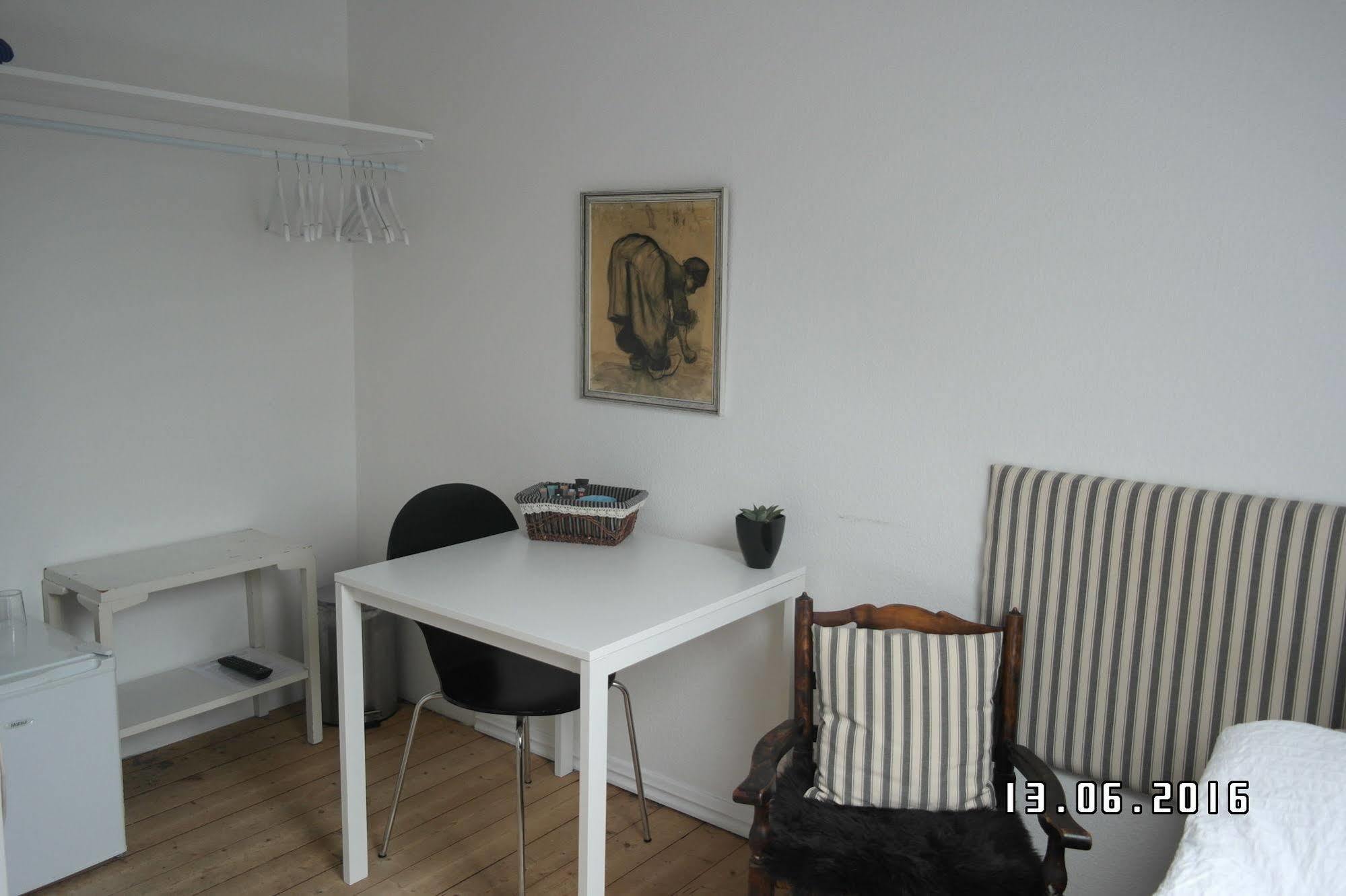 Sweethome Guesthouse Эсбьерг Экстерьер фото
